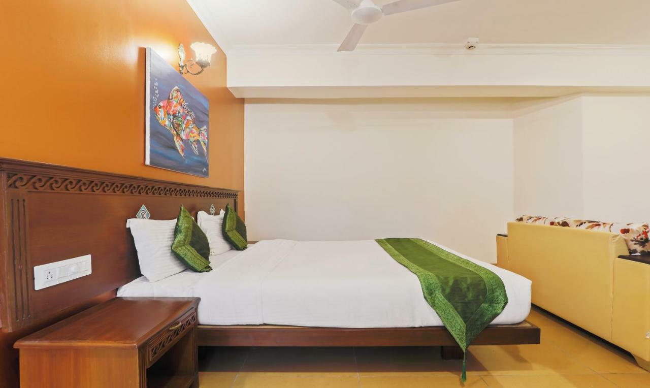 Treebo Premium Dona Eliza, 700 Metres From Calangute Beach Екстер'єр фото