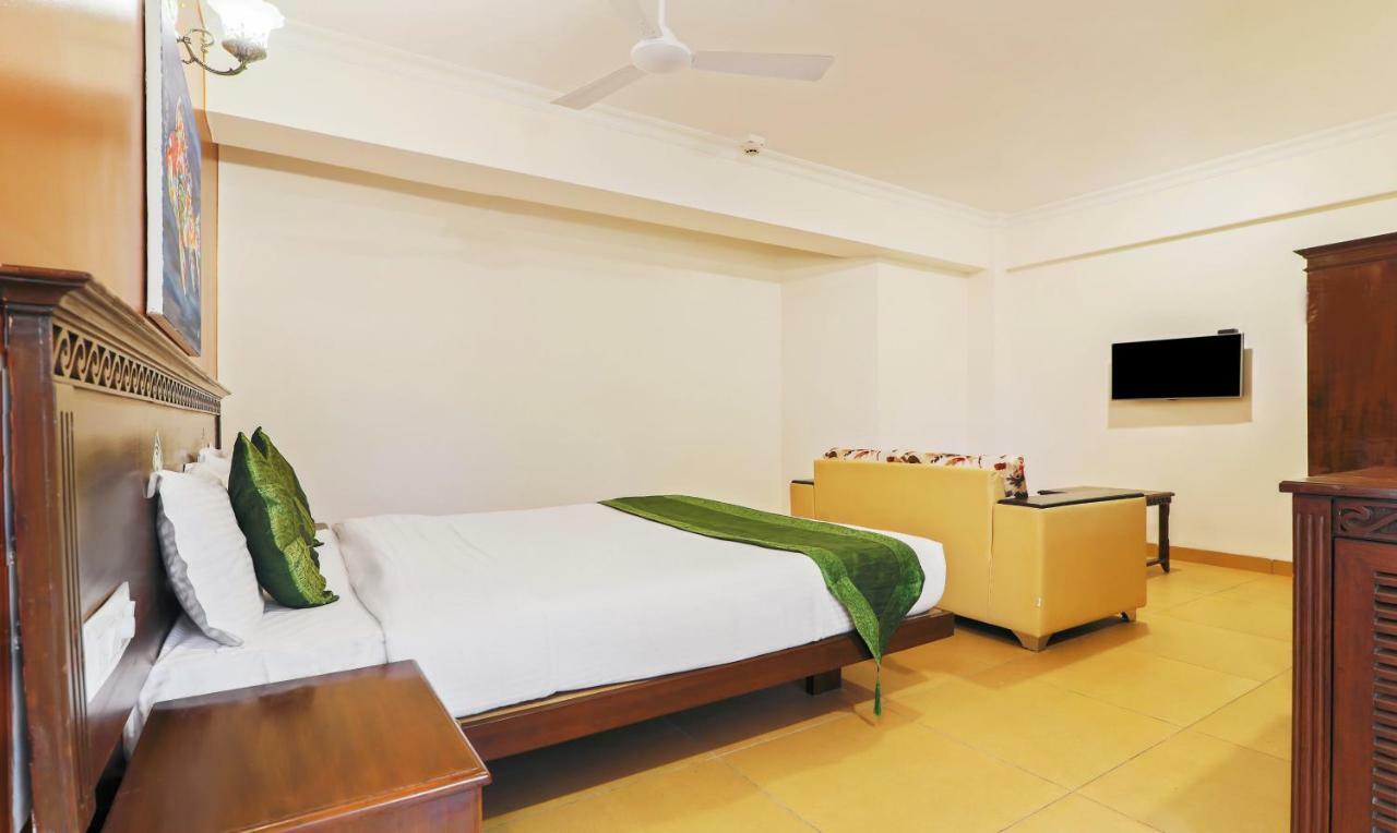 Treebo Premium Dona Eliza, 700 Metres From Calangute Beach Екстер'єр фото