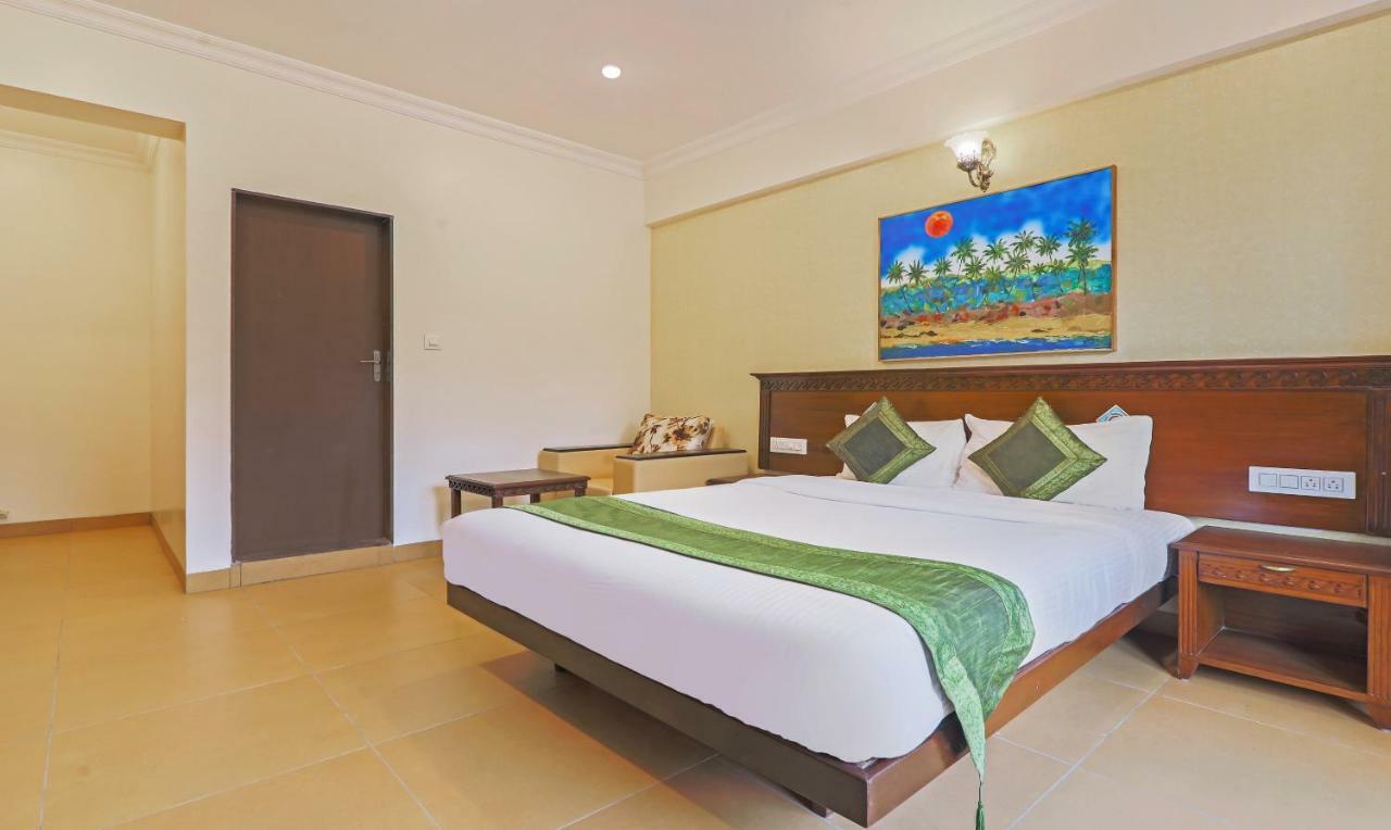 Treebo Premium Dona Eliza, 700 Metres From Calangute Beach Екстер'єр фото
