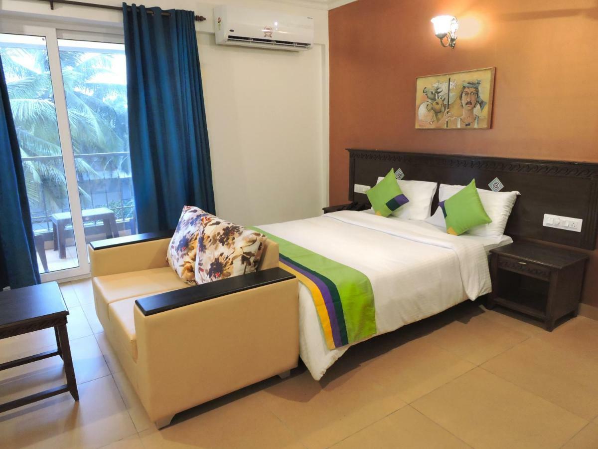 Treebo Premium Dona Eliza, 700 Metres From Calangute Beach Екстер'єр фото