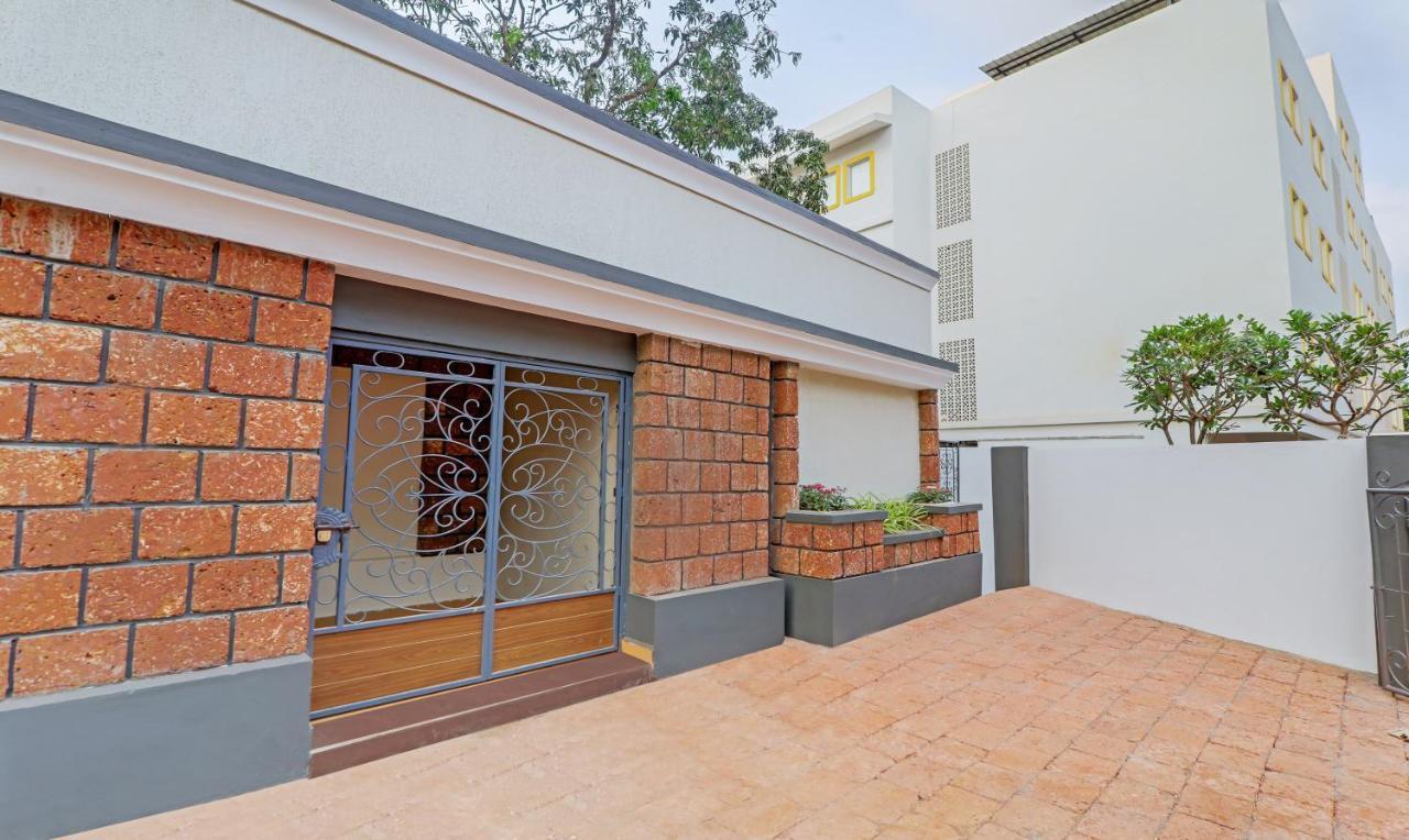 Treebo Premium Dona Eliza, 700 Metres From Calangute Beach Екстер'єр фото